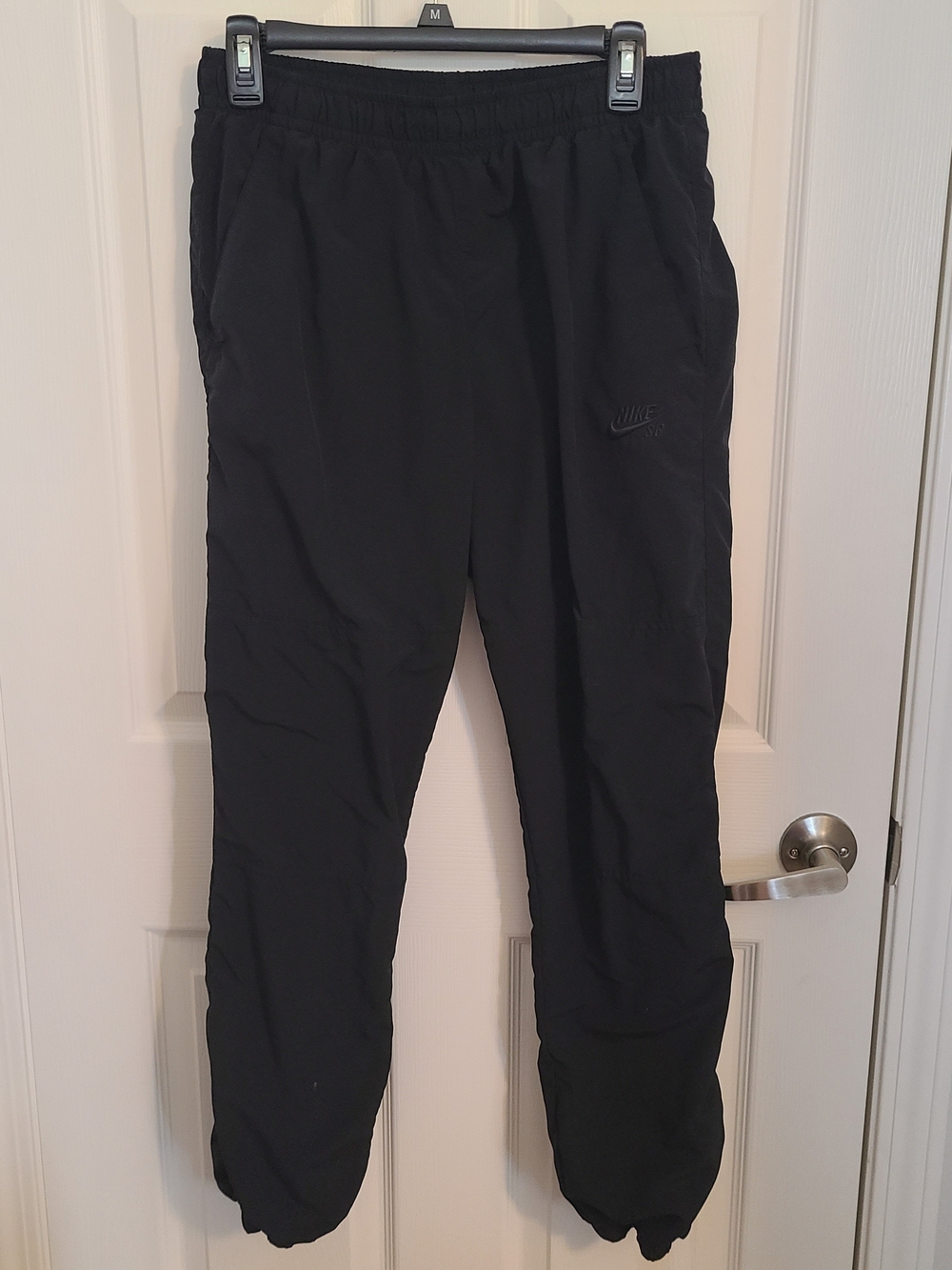 Nike Black Men's Lightweight Jogger Pants